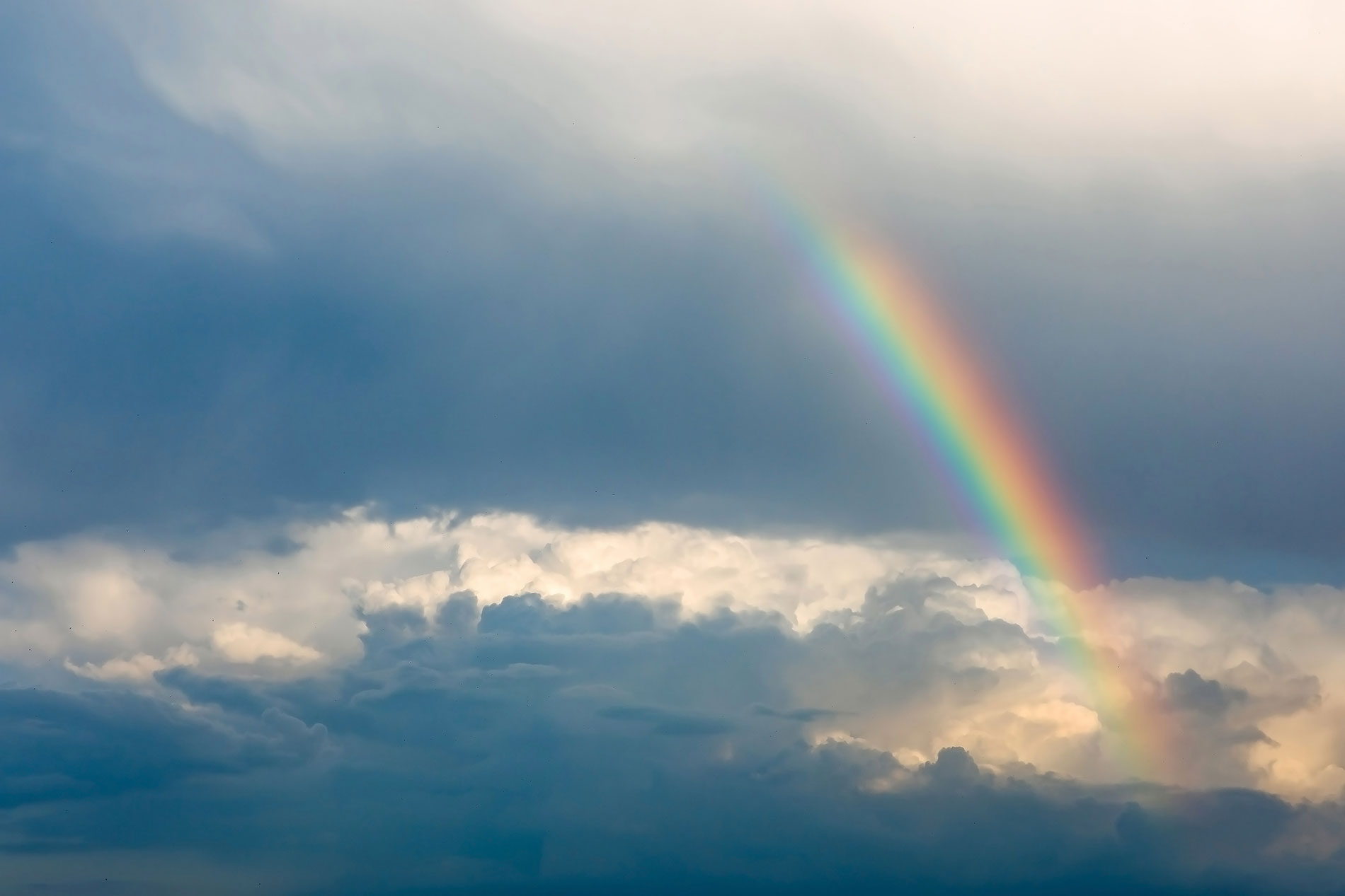 double-rainbow-blue-sky